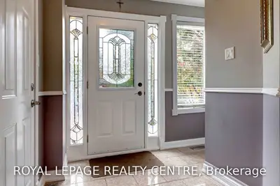 453 MALLORYTOWN Avenue, Mississauga, ON L4Z 2M8