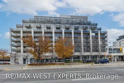 1050 The Queensway Avenue 706, Toronto W08, ON M8Z 0A8