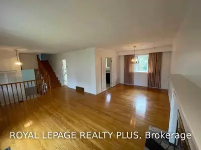 334 Oakwood Drive, Burlington, ON L7N 1X2