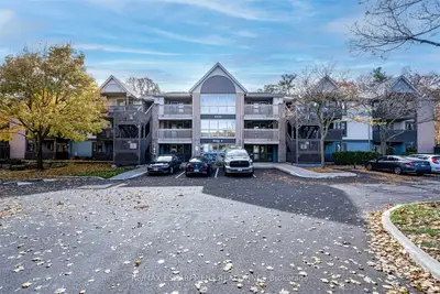 2030 Cleaver Avenue 120, Burlington, ON L7M 4C3