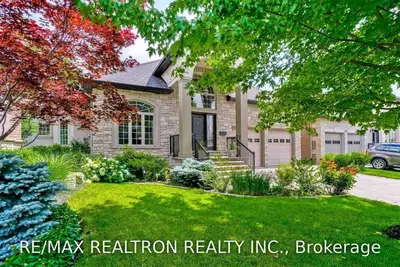 1553 Destiny Court, Oakville, ON L6H 7L1