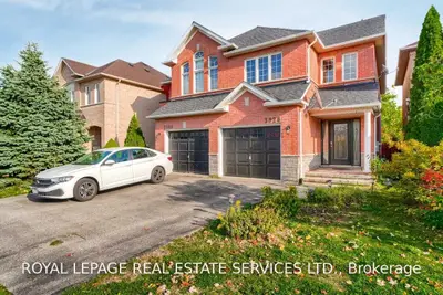 3928 Lacman Trail, Mississauga, ON L5M 6N8