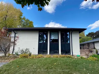 2423 Bonner Road (Bsmt), Mississauga, ON L5J 2E1