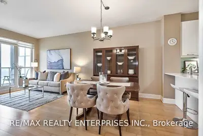 2470 Prince Michael Drive 409, Oakville, ON L6H 0G9