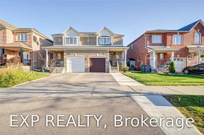 3902 Freeman Terrace, Mississauga, ON L5M 6P6