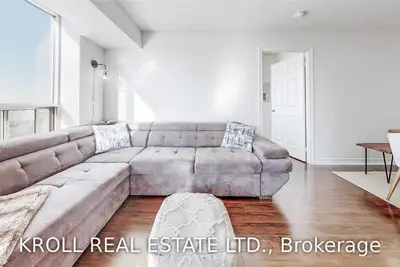 5233 Dundas Street W 1916, Toronto W08, ON M9B 6M1