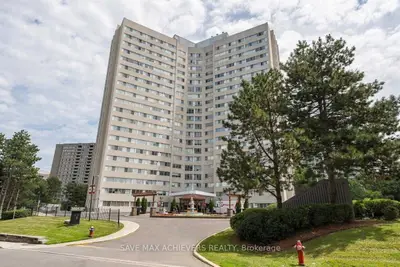 3695 Kaneff Crescent 1802, Mississauga, ON L5A 4B6