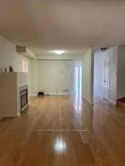5712 Margarita Crescent Main Fl, Mississauga, ON L5M 6Y8