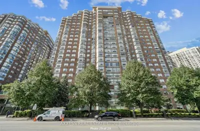 325 Webb Drive 310, Mississauga, ON L5B 3Z9
