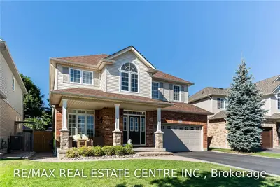 28 DAWKINS Crescent, Halton Hills, ON L7J 2Z4