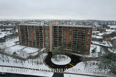 2929 Aquitaine Avenue 405, Mississauga, ON L5N 2C7