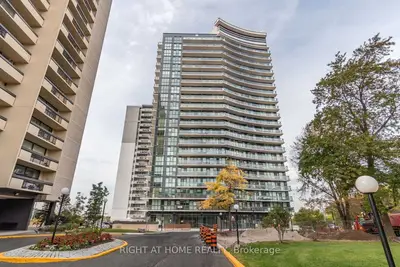 1461 Lawrence Avenue W 1404, Toronto W04, On M6l 1b3