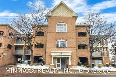 109 Bristol Road 137, Mississauga, ON L4Z 3P6