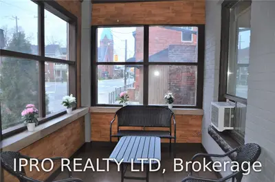 181 Annette Street, Toronto W02, ON M6P 1P7