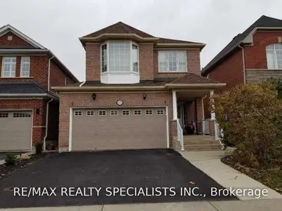 4832 Auckland Avenue Upper, Mississauga, ON L5M 7K3