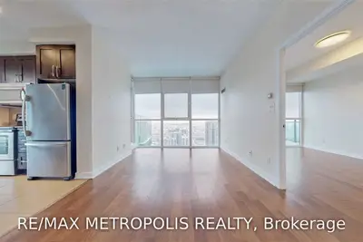 4070 Confederation Parkway 4007, Mississauga, ON L5B 0E9