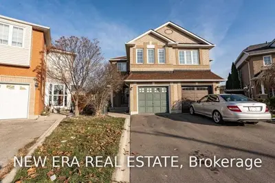 1311 Whiffletree Court, Mississauga, ON L5N 7R1