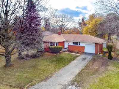 1362 Willowdown Road, Oakville, ON L6L 1X3