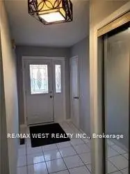 3430 Brandon Gate Drive U#11, Mississauga, ON L4T 3T4