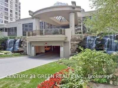 3888 Duke Of York Boulevard 2525, Mississauga, ON L5B 4P5