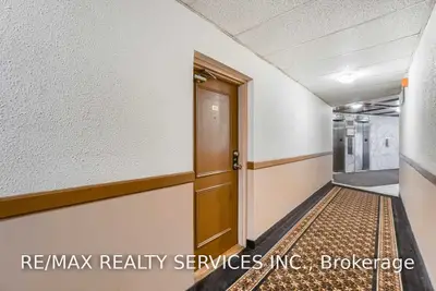 3555 Derry Road E 110, Mississauga, ON L4T 1B1