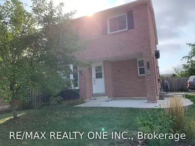6501 Meltzer Mews Upper, Mississauga, ON L5N 3K7