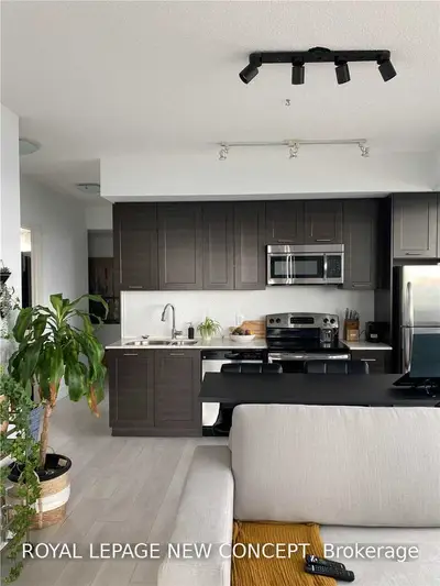 2200 Lake Shore Boulevard 3701, Toronto W06, ON M8V 1A2