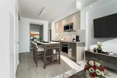 1926 Lake Shore Boulevard W 3808, Toronto W01, ON M6S 1A1