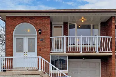 16 Dovehaven Court, Toronto W05, ON M3N 2G6