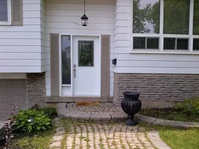 1534 Elm Road, Oakville, ON L6H 1W2