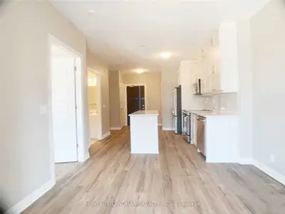 102 Grovewood Common Circle 402, Oakville, ON L6H 0X3
