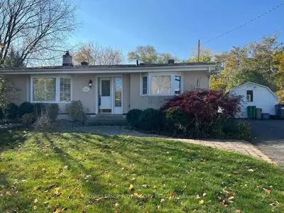 2594 Liruma Road, Mississauga, ON L5K 1Y6