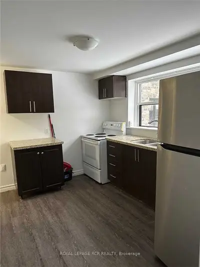 63 First Street 2B, Orangeville, ON L9W 2E6