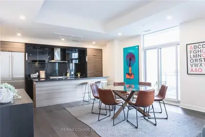33 Shore Breeze Drive Ph3901, Toronto W06, ON M8V 0G1