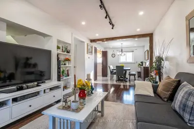 1221 Dundix Road 66, Mississauga, ON L4Y 3Y9