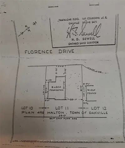 28 Florence Drive, Oakville, ON L6K 1V6