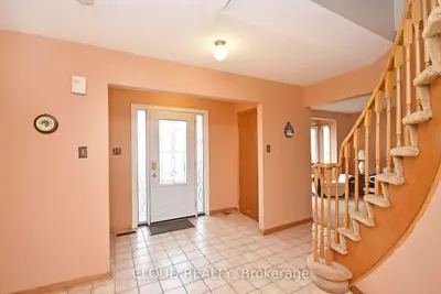 3246 Trelawny Circle, Mississauga, ON L5N 5G6