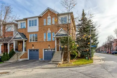 1480 Britannia Road W 158, Mississauga, ON L5V 2K4