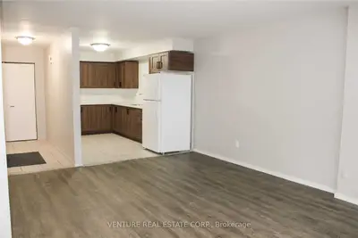 4227B Dundas Street W 1, Toronto W08, ON M8X 1Y3