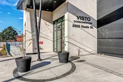 2522 Keele Street 213, Toronto W04, ON M6L 2N8