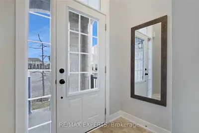 564 Mermaid Crescent, Mississauga, ON L5G 1H9