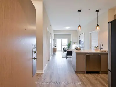 128 Grovewood Common Circle 616, Oakville, ON L6H 0X3