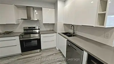 3605 Kariya Drive 1905, Mississauga, ON L5B 3J2
