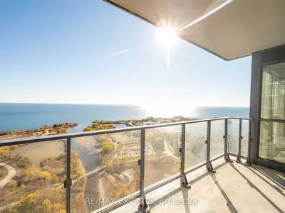 2212 Lakeshore Boulevard W 4001, Toronto W06, ON M8V 0C2