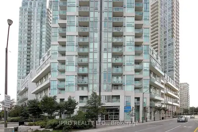 3939 Duke Of York Boulevard 507, Mississauga, ON L5B 4N2