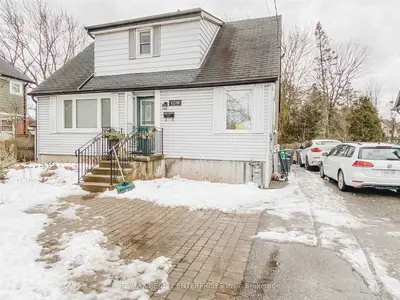 1218 Mineola Gardens Lower, Mississauga, ON L5G 3Y3
