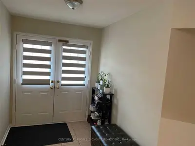 5646 Condor Place, Mississauga, ON L5V 2J5