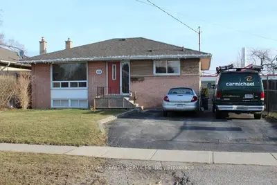135 Raylawn Crescent, Halton Hills, ON L7G 4M6