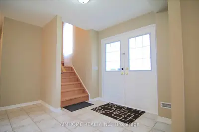 5055 HEATHERLEIGH Avenue 153, Mississauga, ON L5V 2R5