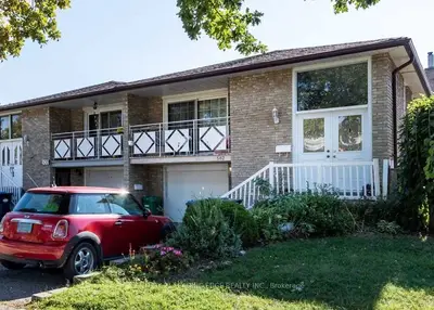 502 Fendalton Street, Mississauga, ON L5B 2L9